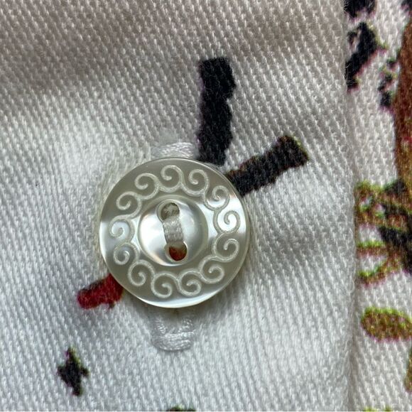 Culture By Krazy Larry Light Denim White W/Floral and Butterfly Shirt/Jacket - Picture 6 of 12